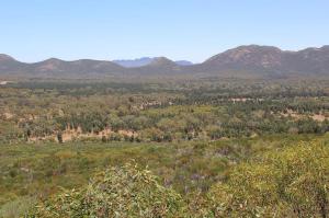 Go to Wilpena Pound, Flinders Ranges NP SA 