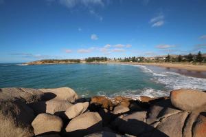 Go to Commodore Point, Port Elliot SA 
