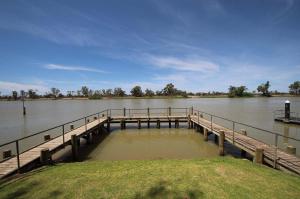 Go to Waikerie, SA 