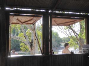 Go to Woolshed Brewery, Paringa SA 