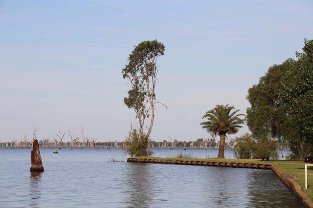 Chinamans Island Walk