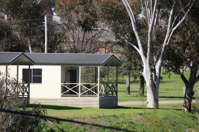 BIG4 Paradise Tourist Park - Cabins