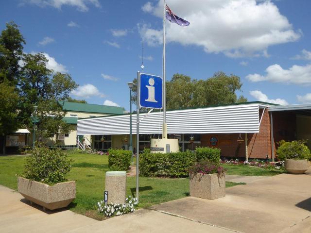 Isisford - Visitor Information