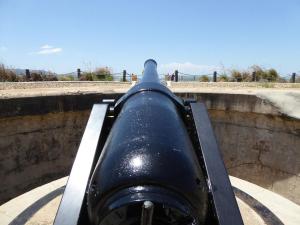 Go to Kissing Point Fort, Townsville QLD