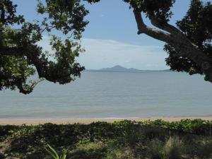 Go to Cardwell - Rest Area, Cardwell QLD