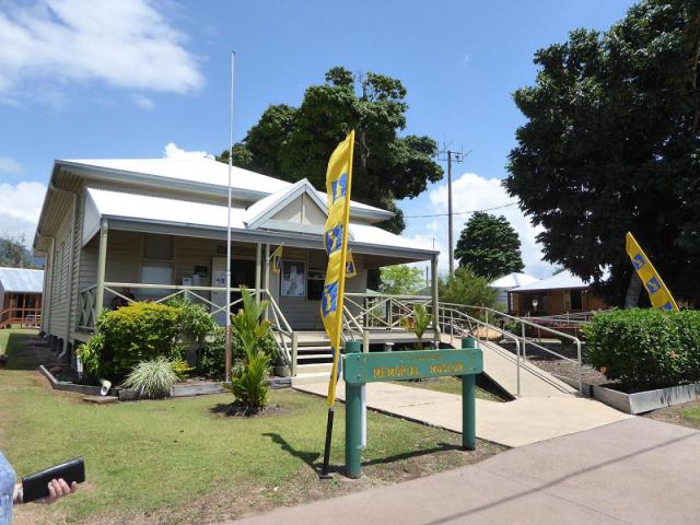 Cardwell - Visitor Information