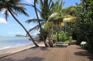 Go to Kennedy Walking Track, South Mission Beach QLD