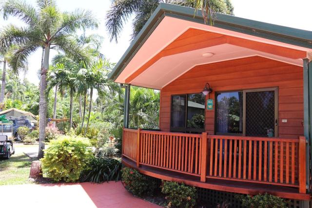 Beachcomber Coconut Holiday Park - Cabins
