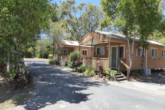 Discovery Parks - Emerald Beach - Cabins