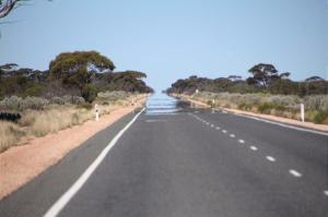 Go to Eyre Hwy, WA 