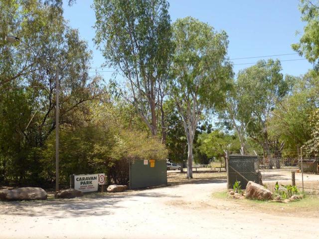Crossing Inn Caravan Park