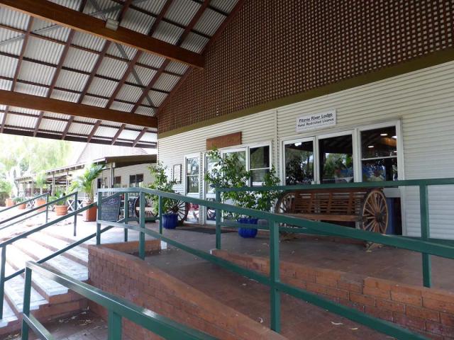 Fitzroy River Lodge