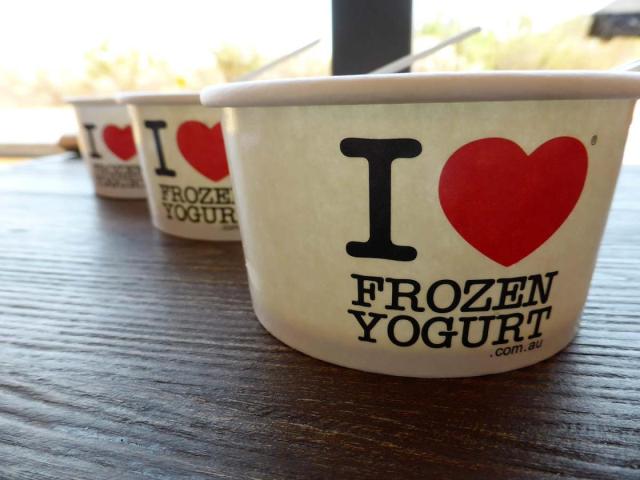 Yo-Play Self-Serve Frozen Yoghurt