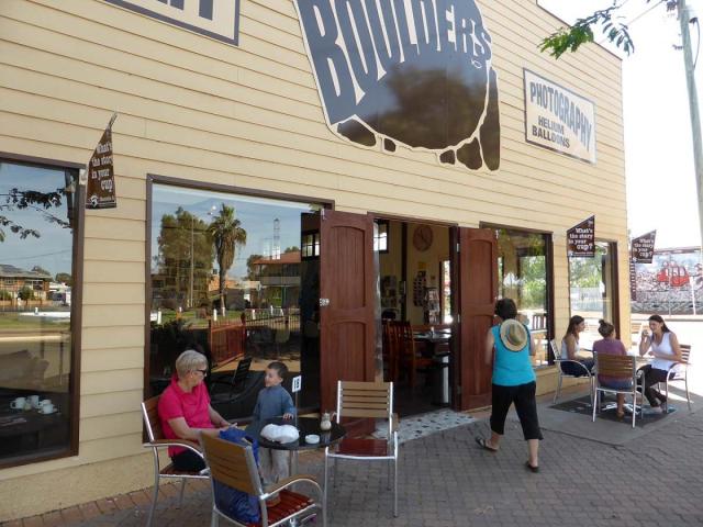 Boulders Cafe