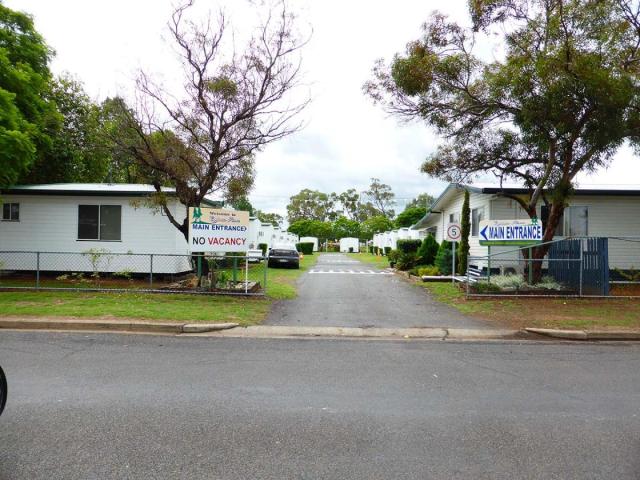 Cypress Pines Tourist Park