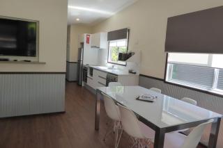 Luxury Saltwater Retreat