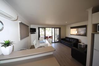 Superior Cabin (6 Berth)