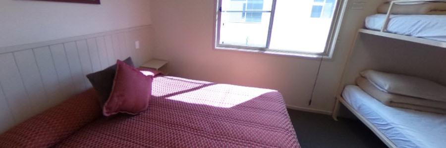 2 Bedroom Cabin - 2nd Bedroom