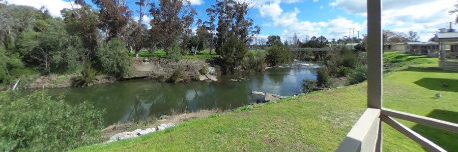 2 Bedroom Cabin - Deck