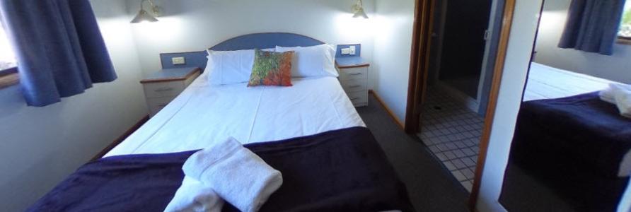 2 Bedroom Villa - Master Bed