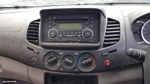 This is Actual photo of  fits 2009~ 2015 Mitsubishi triton