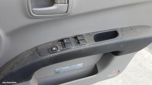 This is Actual photo of  fits 2009~ 2015 Mitsubishi triton
