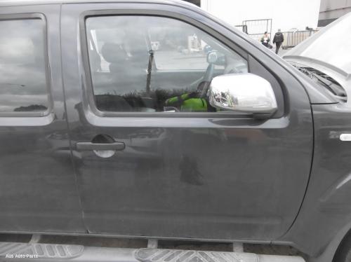 This is Actual photo of  fits 2005~ 2015 Nissan navara