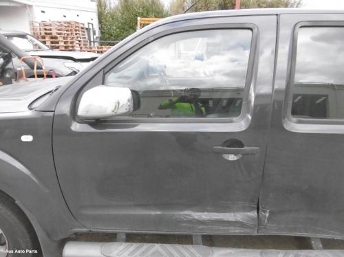 This is Actual photo of  fits 2005~ 2015 Nissan navara