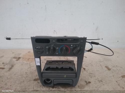 heater/aircon controls