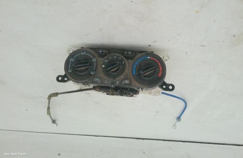 heater/aircon controls