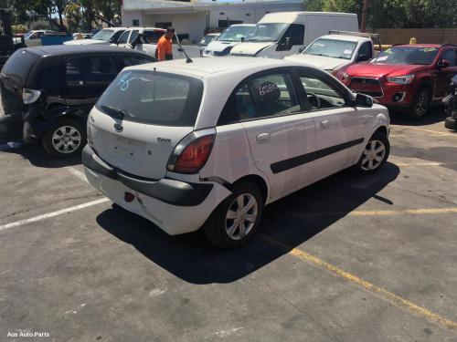 This is Actual photo of  fits 2005~ 2011 Kia Rio