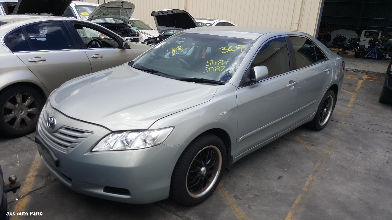 Toyota camry acv40
