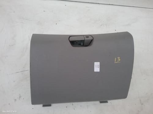 glove box