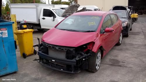 quarter door glass front right