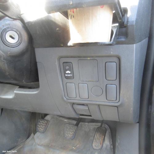 This is Actual photo of  fits 2005~ 2015 Toyota hilux