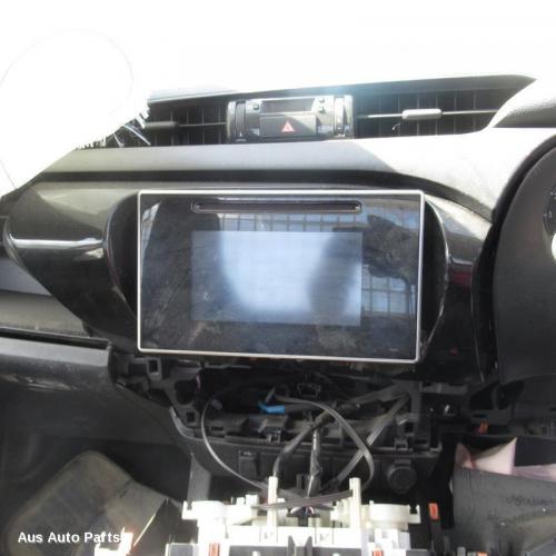 stereo/head unit