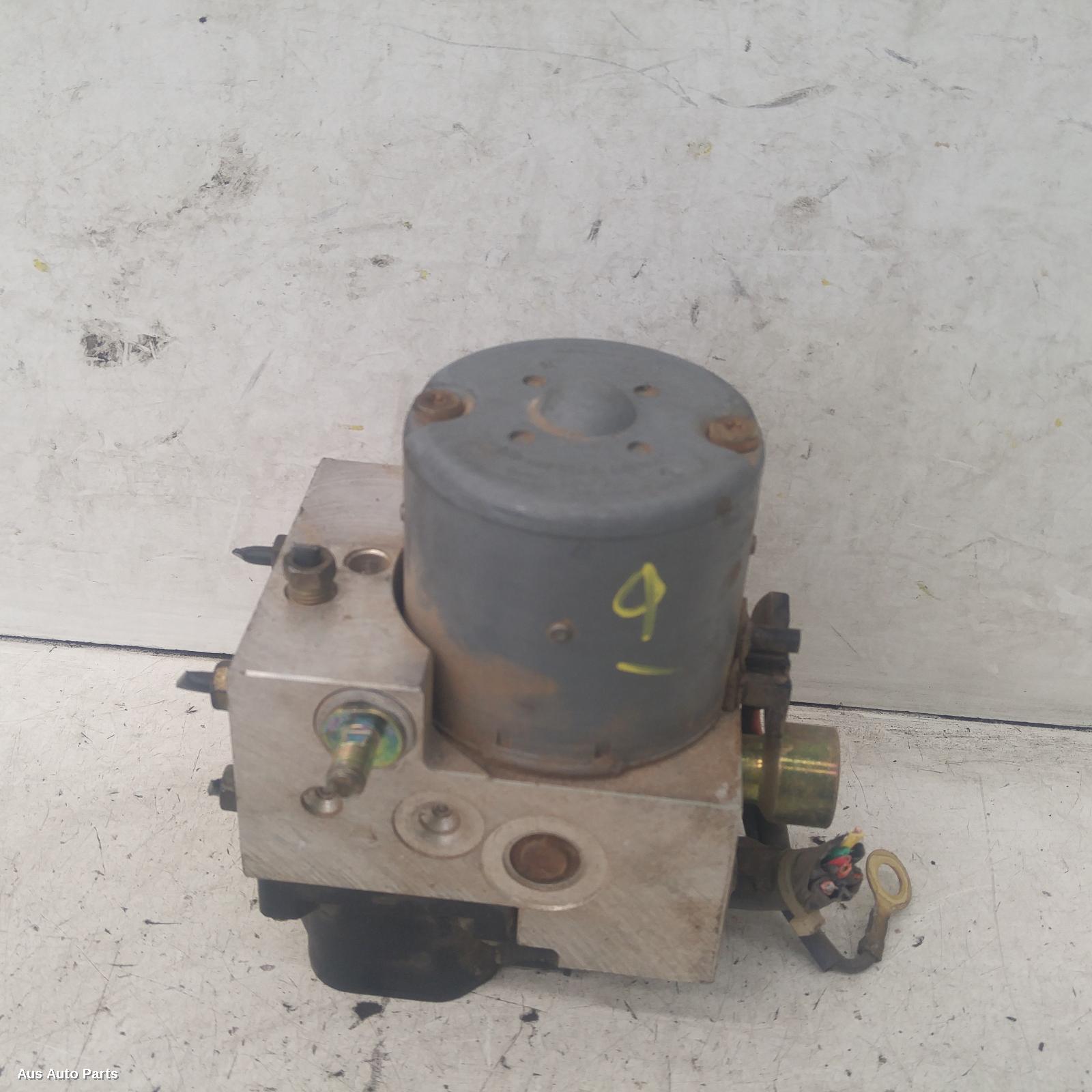 94575, Used abs pump/modulator for 1999 pajero nhjkl, 05/9104/00