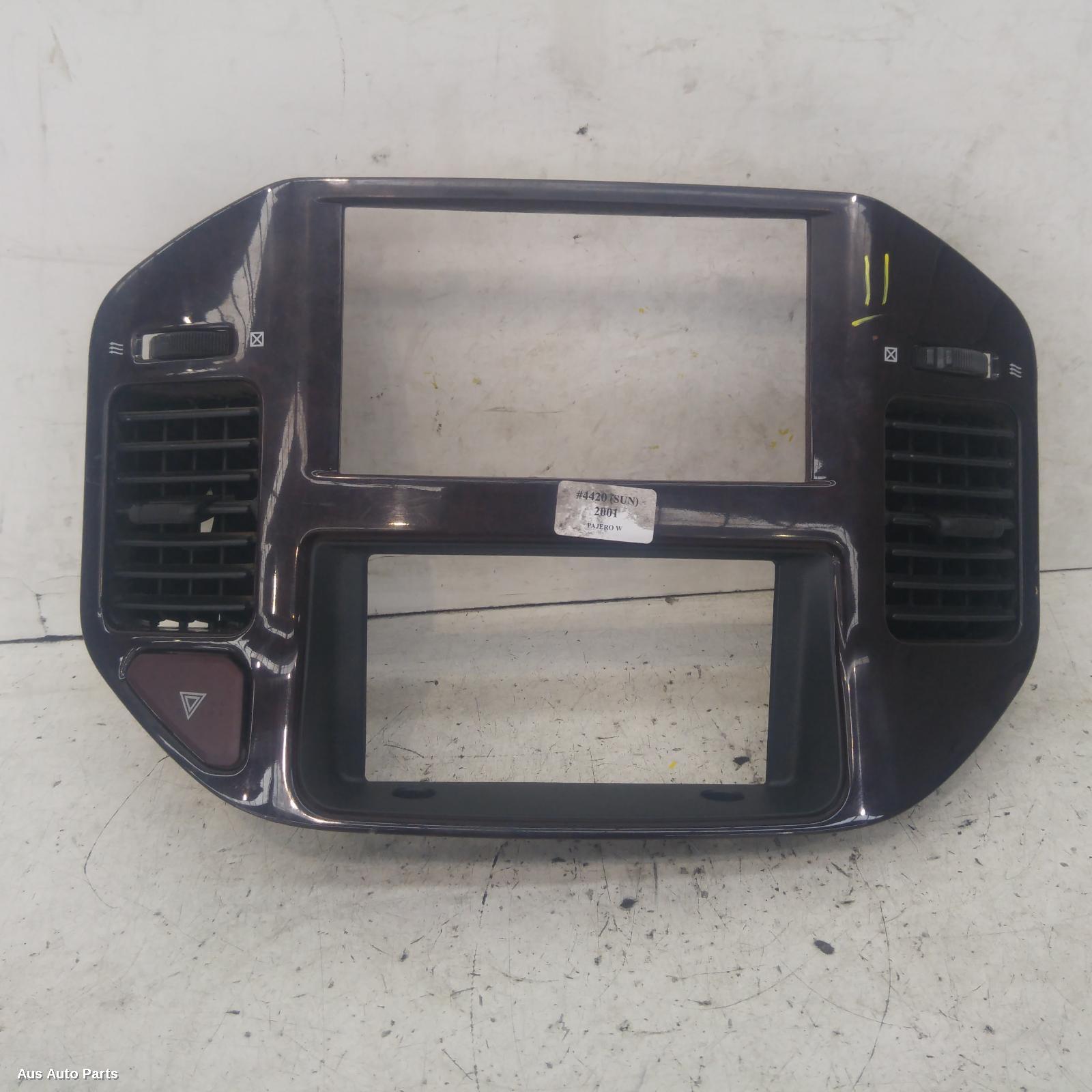 Pajero Flasher/hazard Relay 2000-2002 nm 05/00-10/02 00004420 #97352