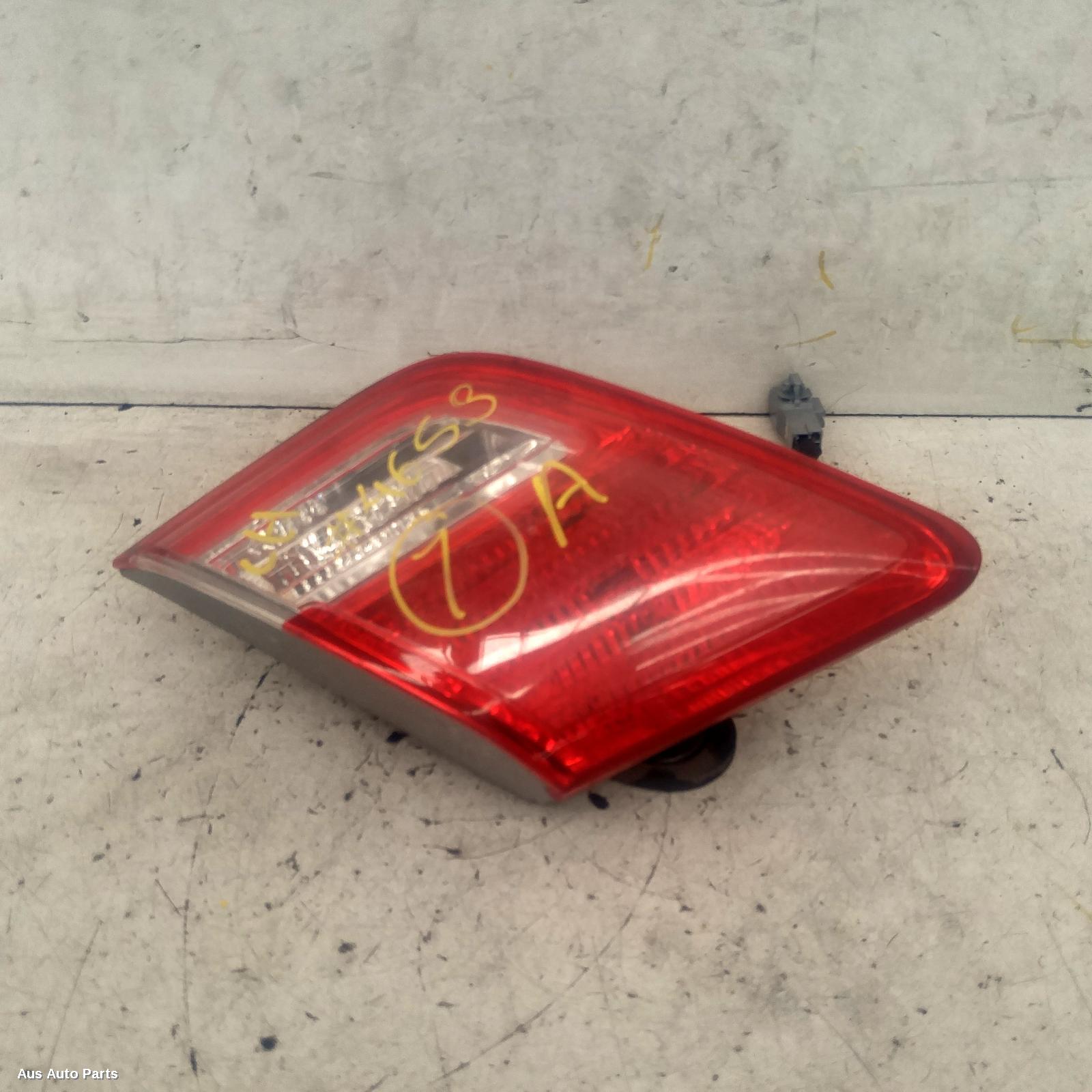 Camry Rear Garnish 2006-2009 bootlid lamp (lh side),acv40/sportivo,06/06-06/09 00004653 #99452