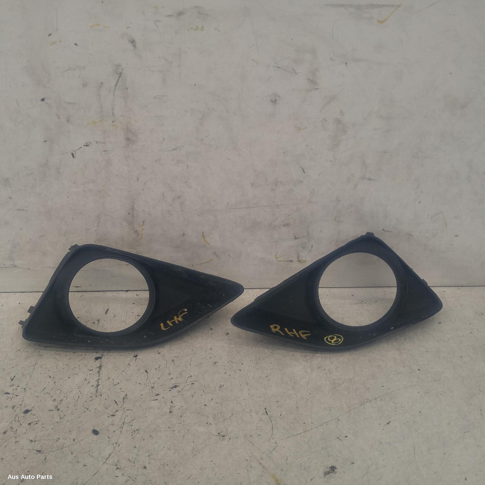 Corolla Indicator/fog/side Left 2007-2013 bumper foglamp,zre152/153r,sedan,03/07-12/13 00004676 #100100