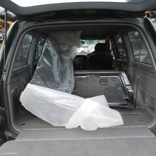 This is Actual photo of  fits 1998~ 2007 Toyota landcruiser