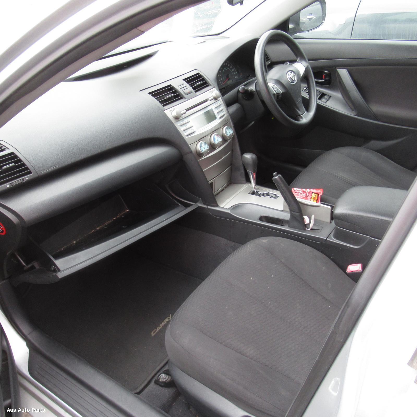 Camry Clock 2006-2012 xv40,06/06-02/12 00004580 #100894