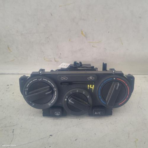 heater/aircon controls