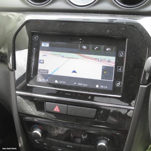 stereo/head unit