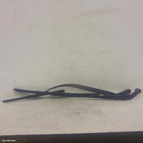 wiper arm