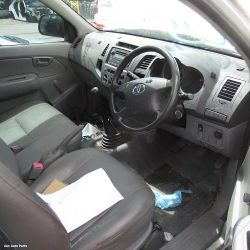 This is Actual photo of  fits 2005~ 2015 Toyota hilux