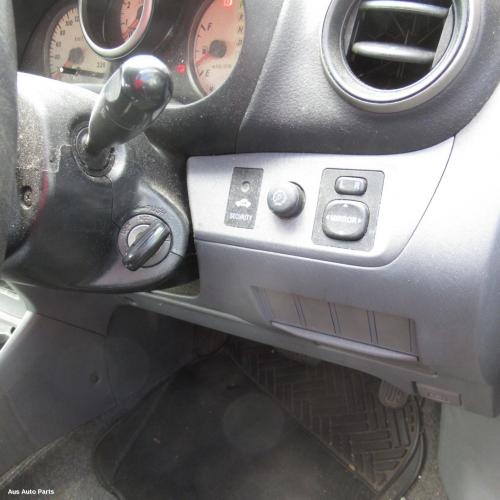 This is Actual photo of  fits 2000~ 2005 Toyota rav4