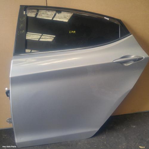 door/sliding rear left