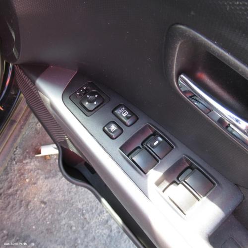 This is Actual photo of  fits 2006~ 2009 Mitsubishi outlander