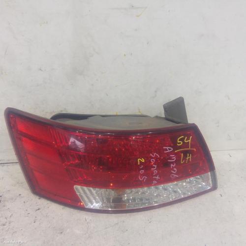 taillight left